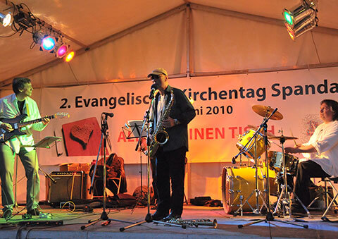 … als Schlagzeuger beim Friedemann Gräf Quartett
